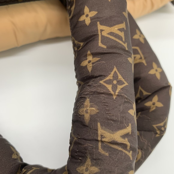 Louis Vuitton Pillow Onthego GM Tote Bag Nylon Monogram Brown - Picture 8 of 8